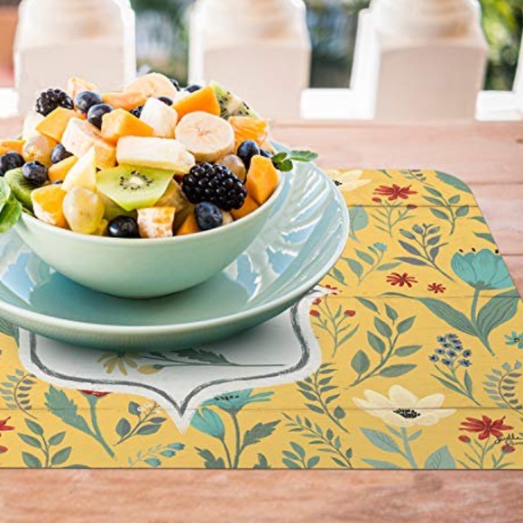 CounterArt Placemats Blooming Thoughts Reversible Floral Yellow 4 Piece Pieces - Picture 4 of 10